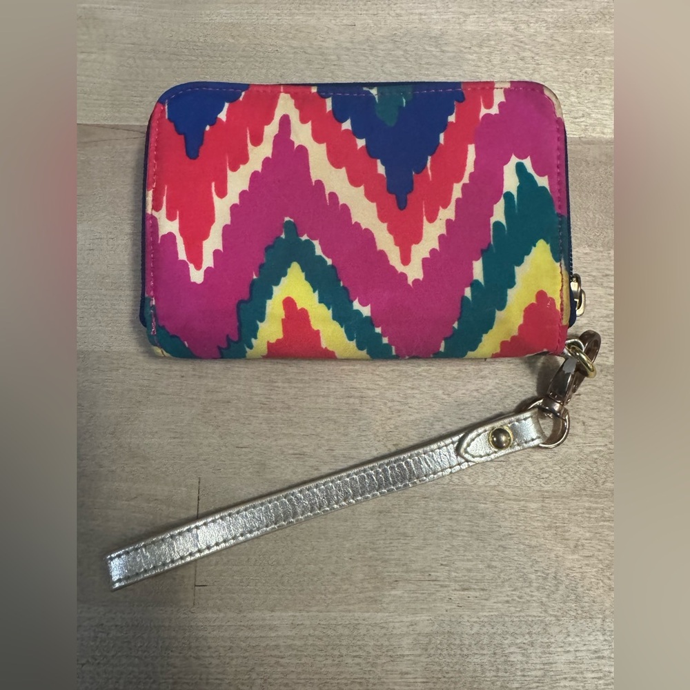 Lilly Pulitzer Chevron colorful wallet - Picture 8 of 12